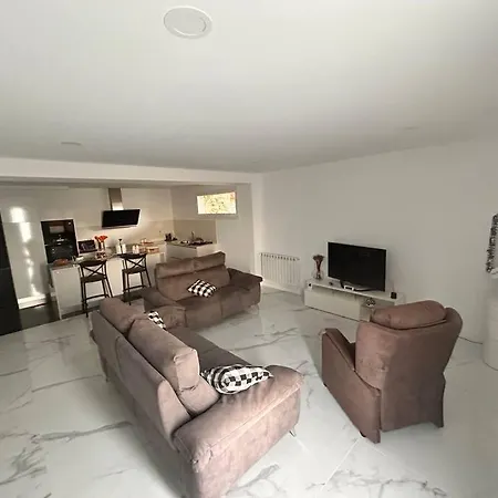 Villabembrive Сasa de vacaciones
